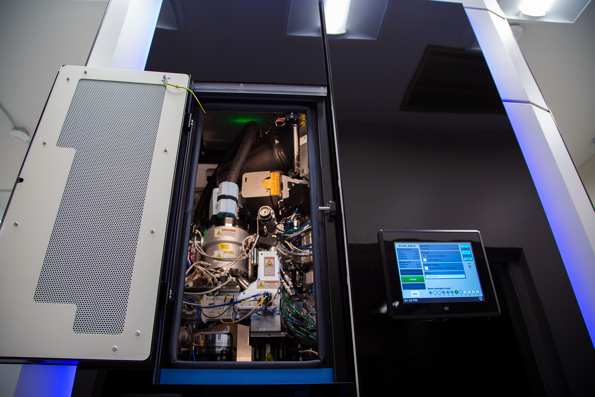 microscope machinery